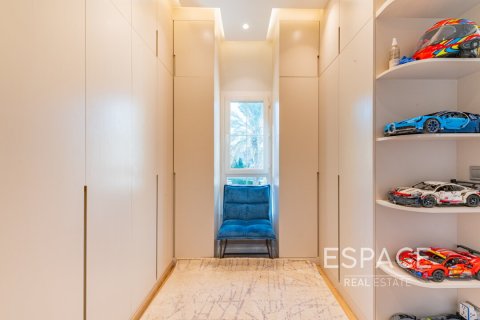 Купить виллу в Арабиан Ранчес, Дубай: 3 спальни, 253м², № 61706 - фото 13