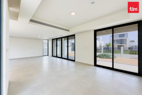 Villa en Dubai, 4 dormitorios, 447.9 m², № 93382 - foto 15