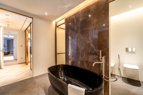 Apartamento en ICONIC TOWER en Al Sufouh, Dubai, 4 dormitorios, 234 m², № 97344 - foto 16