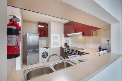 Apartment in Dubai Marina, Dubai 2 bedrooms, 139 sq.m. № 25109 - photo 9