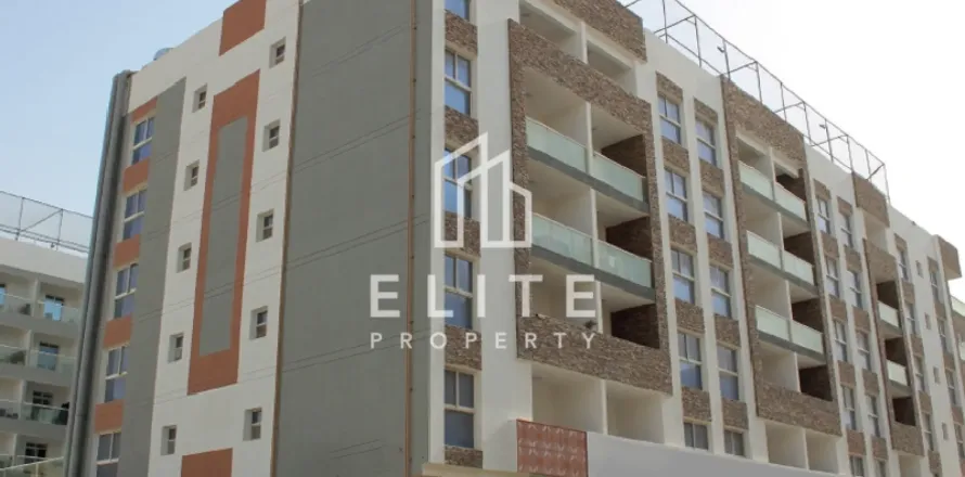 Edificio en Dubai Investment Park, Dubai, 5170 m², № 38968