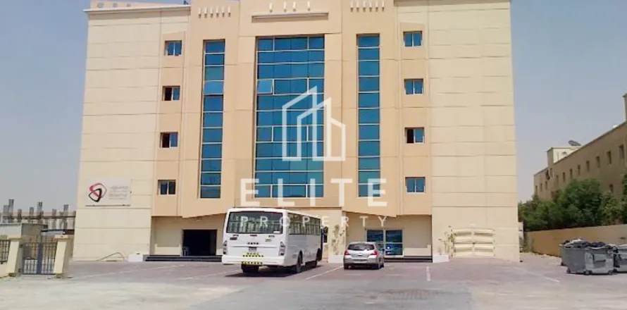 Labor Camp in Dubai Investment Park, Dubai 6802 sq.m. № 38966