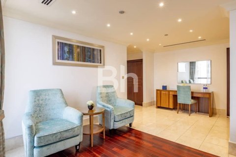 Penthouse in Jumeirah Beach Residence, Dubai 4 bedrooms, 568 sq.m. № 21783 - photo 15