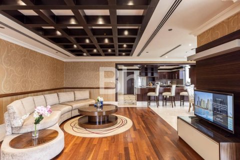 Penthouse in Jumeirah Beach Residence, Dubai 4 bedrooms, 568 sq.m. № 21783 - photo 1