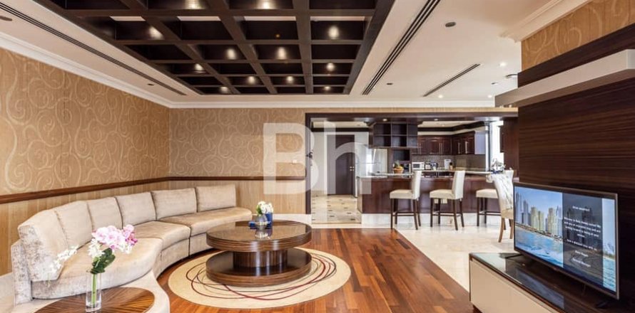 Penthouse in Jumeirah Beach Residence, Dubai 4 bedrooms, 568 sq.m. № 21783