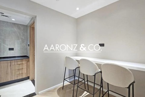 Oficina en Al Barsha, Dubai, 127 m², № 95356 - foto 7