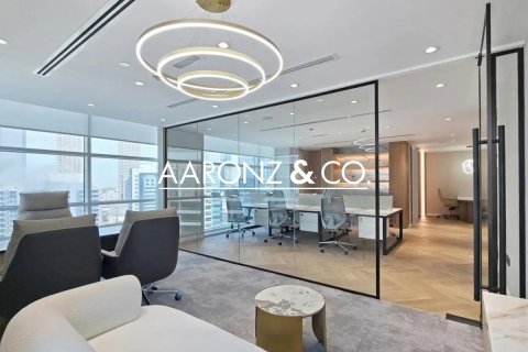 Oficina en Al Barsha, Dubai, 127 m², № 95356