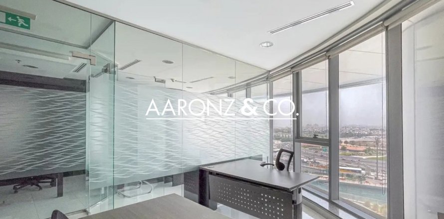 Oficina en Business Bay, Dubai, 78 m², № 95357