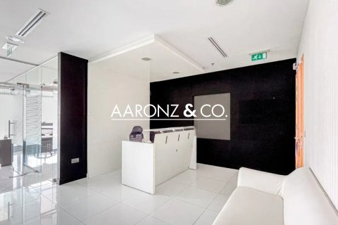 Oficina en Business Bay, Dubai, 78 m², № 95357 - foto 5