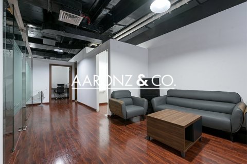 Bureau à Business Bay, Dubai, 109 m², № 99788 - photo 7