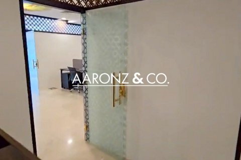 Bureau à Business Bay, Dubai, 82 m², № 99783 - photo 10