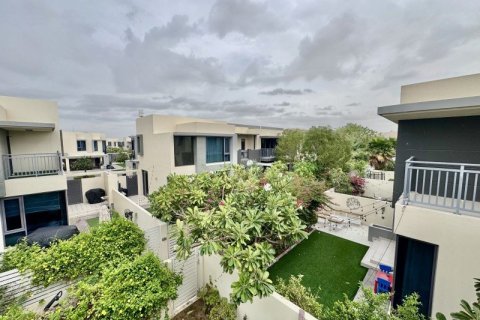 Villa à Dubai Hills Estate, Dubai, 4 chambres, 269 m², № 99789 - photo 12