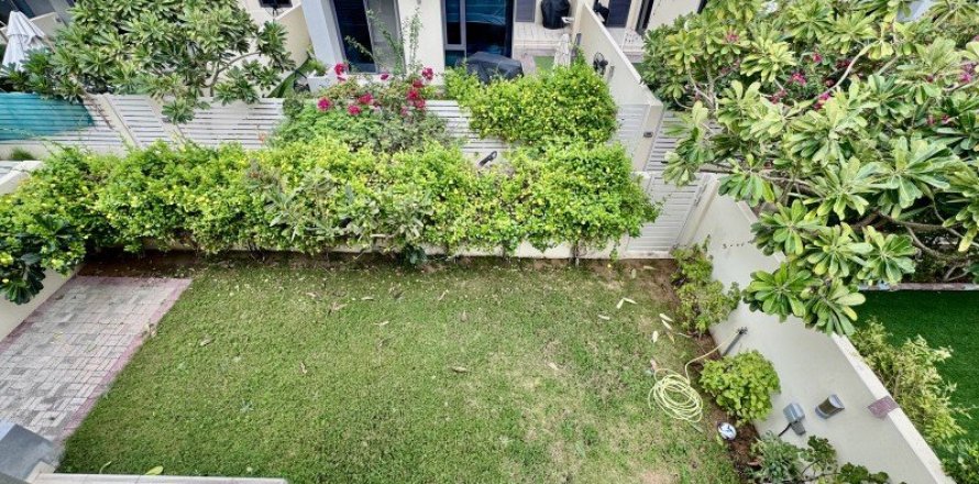 Villa à Dubai Hills Estate, Dubai, 4 chambres, 269 m², № 99789