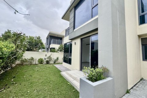 Villa à Dubai Hills Estate, Dubai, 4 chambres, 269 m², № 99789 - photo 4