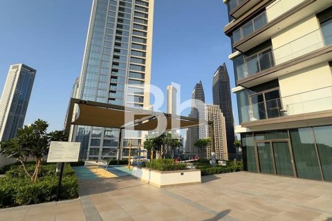 Apartment in Downtown Dubai (Downtown Burj Dubai), Dubai 2 bedrooms, 99 sq.m. № 56251 - photo 2