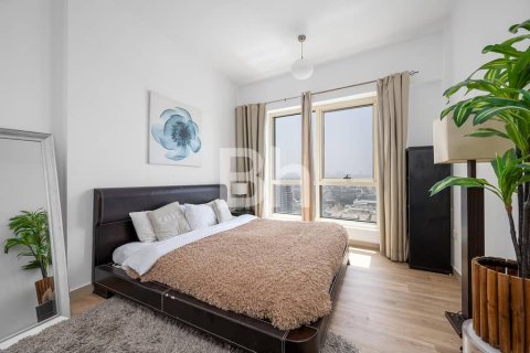 Apartment in Jumeirah Lake Towers, Dubai 2 bedrooms, 101 sq.m. № 56256 - photo 7