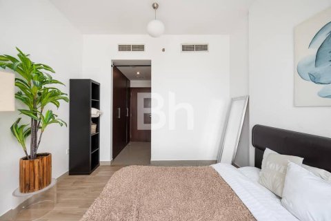 Apartment in Jumeirah Lake Towers, Dubai 2 bedrooms, 101 sq.m. № 56256 - photo 6