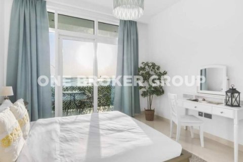 Apartamento en Dubai, 2 dormitorios, 106.1 m², № 1131 - foto 2