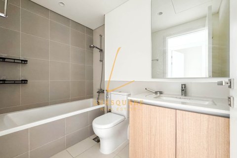 Villa in Dubai South (Dubai World Central), Dubai 3 bedrooms, 163 sq.m. № 69215 - photo 20