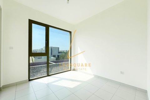 Villa in Dubai South (Dubai World Central), Dubai 3 bedrooms, 163 sq.m. № 69215 - photo 11