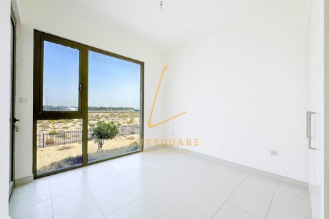 Villa in Dubai South (Dubai World Central), Dubai 3 bedrooms, 163 sq.m. № 69215 - photo 15