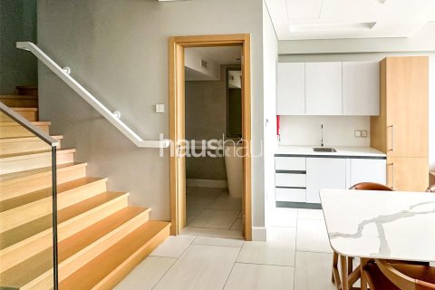 Duplex à Business Bay, Dubai, 1 chambre, 102 m², № 45091 - photo 6