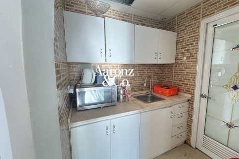 Office in Business Bay, Dubai 58 sq.m. № 111990 - photo 3