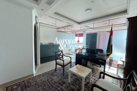 Office in Business Bay, Dubai 58 sq.m. № 111990 - photo 4