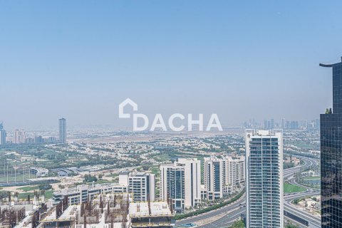 Apartment in Jumeirah Lake Towers, Dubai 2 bedrooms, 131 sq.m. № 114846 - photo 12