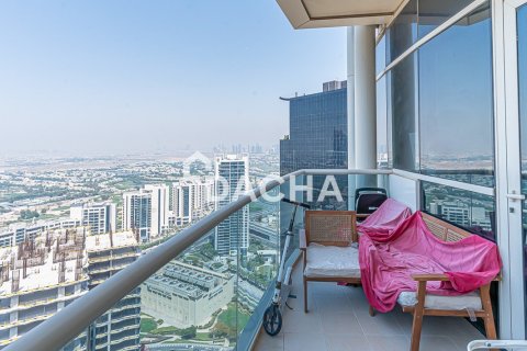 Apartment in Jumeirah Lake Towers, Dubai 2 bedrooms, 131 sq.m. № 114846 - photo 16