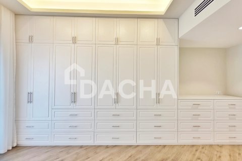 Apartment in Discovery Gardens, Dubai 2 bedrooms, 123 sq.m. № 114841 - photo 4