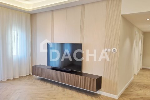 Apartment in Discovery Gardens, Dubai 2 bedrooms, 123 sq.m. № 114841 - photo 11