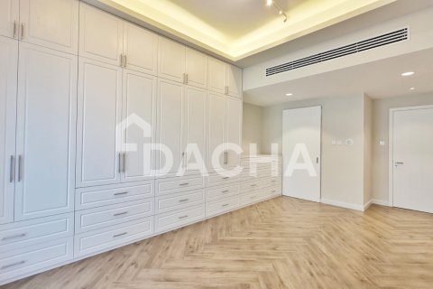 Apartment in Discovery Gardens, Dubai 2 bedrooms, 123 sq.m. № 114841 - photo 2