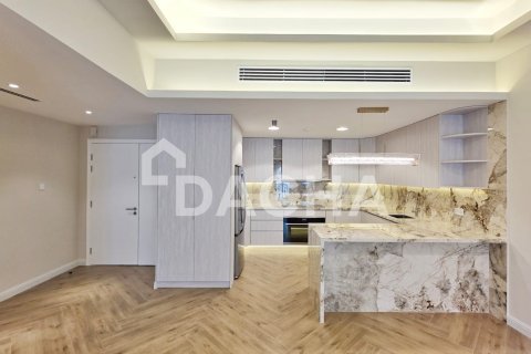 Apartment in Discovery Gardens, Dubai 2 bedrooms, 123 sq.m. № 114841 - photo 8