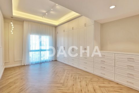 Apartment in Discovery Gardens, Dubai 2 bedrooms, 123 sq.m. № 114841 - photo 10