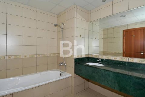 Apartment in Dubai 2 bedrooms, 120 sq.m. № 21659 - photo 22