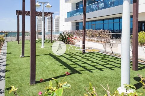 Apartment in Dubai Science Park, Dubai 2 bedrooms, 135.4 sq.m. № 38034 - photo 24