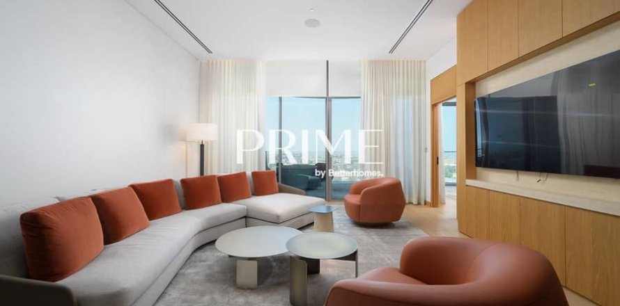 Apartment in Jumeirah, Dubai 3 bedrooms, 268 sq.m. № 24079