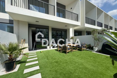 Adosado en Town Square, Dubai, 3 dormitorios, 172 m², № 104972 - foto 5