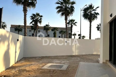 Maison de ville à Park Residences, DAMAC Hills (Akoya by DAMAC), Dubai, 6 chambres, 412 m², № 104971 - photo 4