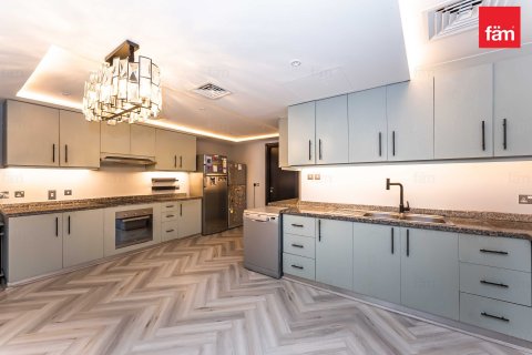 Ático en Dubai Marina, Dubai, 4 dormitorios, 524.3 m², № 24641 - foto 18