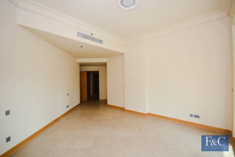 Apartment in Shoreline Apartments, Palm Jumeirah, Dubai 2 bedrooms, 186 sq.m. № 103812 - photo 13