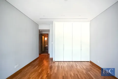 Apartamento en DIFC, Dubai, 2 dormitorios, 166 m², № 103803