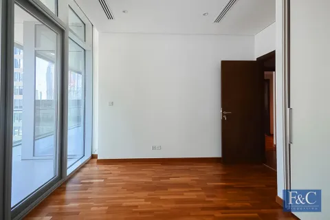 Apartment in DIFC, Dubai 2 bedrooms, 166 sq.m. № 103803 - photo 6