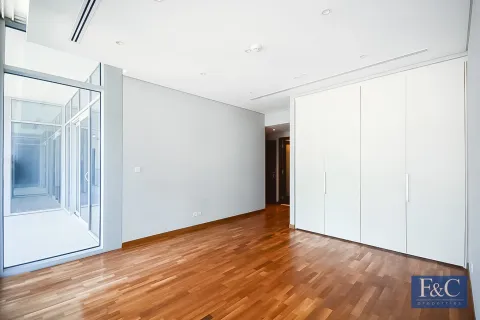 Apartment in DIFC, Dubai 2 bedrooms, 166 sq.m. № 103803 - photo 8