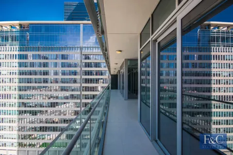 Apartment in DIFC, Dubai 2 bedrooms, 166 sq.m. № 103803 - photo 13