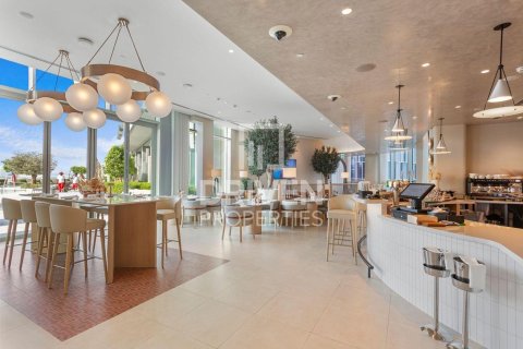 Apartamento en Vida Residences Dubai Mall, Downtown Dubai (Downtown Burj Dubai), Dubai, 2 dormitorios, 112.78 m², № 128658 - foto 13