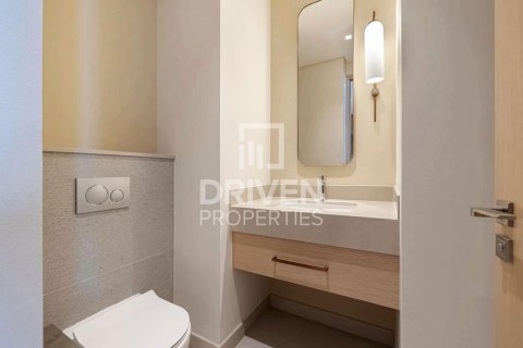 Apartamento en Vida Residences Dubai Mall, Downtown Dubai (Downtown Burj Dubai), Dubai, 2 dormitorios, 112.78 m², № 128658 - foto 11