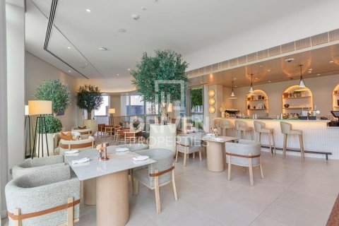 Apartamento en Vida Residences Dubai Mall, Downtown Dubai (Downtown Burj Dubai), Dubai, 2 dormitorios, 112.78 m², № 128658 - foto 18