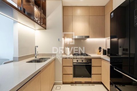 Apartamento en Vida Residences Dubai Mall, Downtown Dubai (Downtown Burj Dubai), Dubai, 2 dormitorios, 112.78 m², № 128658 - foto 6